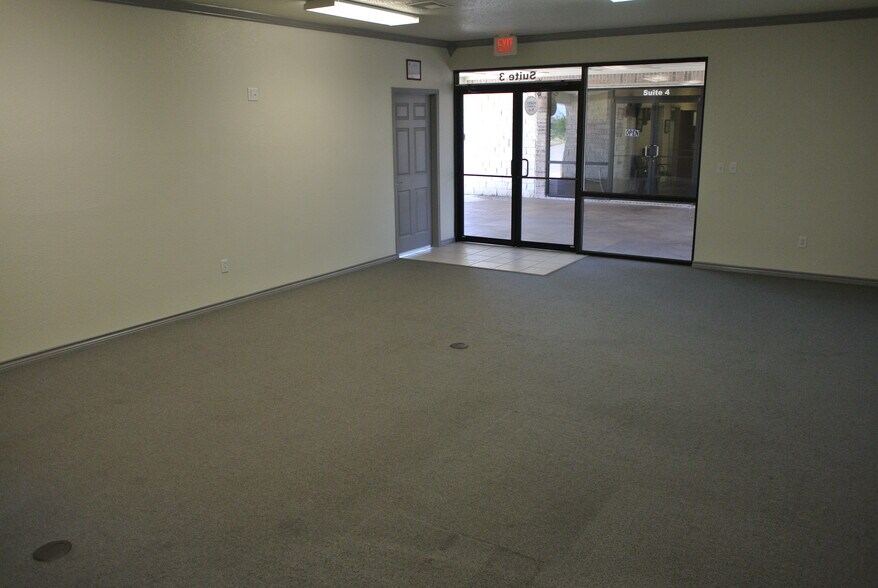 More Photos Of 4003 W Stan Schlueter Loop, Killeen Medical For Sale