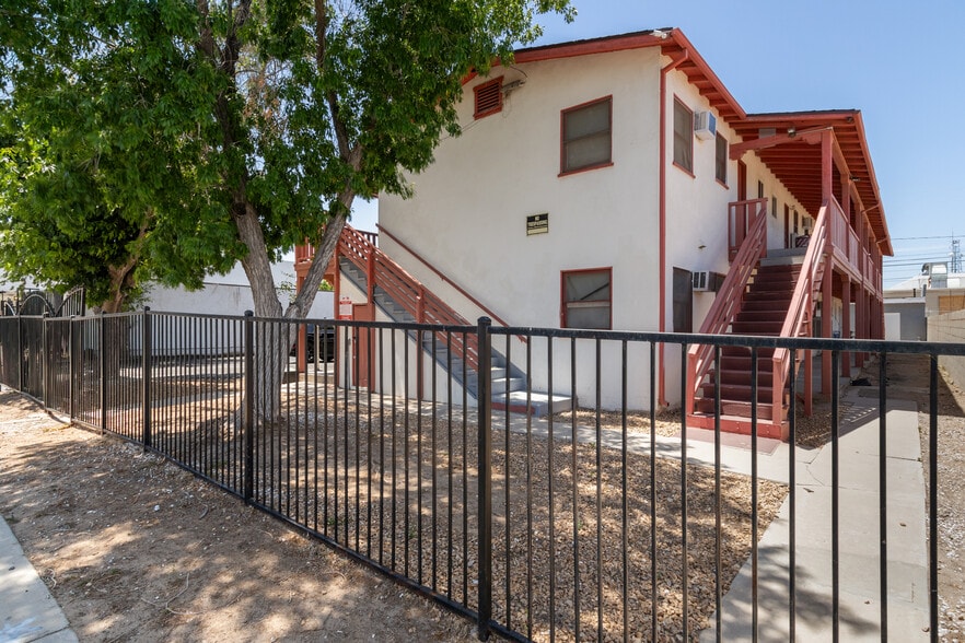 More Photos Of 44921 Trevor Ave, Lancaster Apartments For Sale