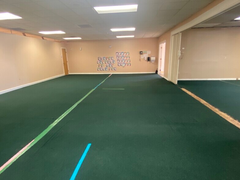 More Photos Of 111 W 5th St, Tyler Loft Creative Space For Sale