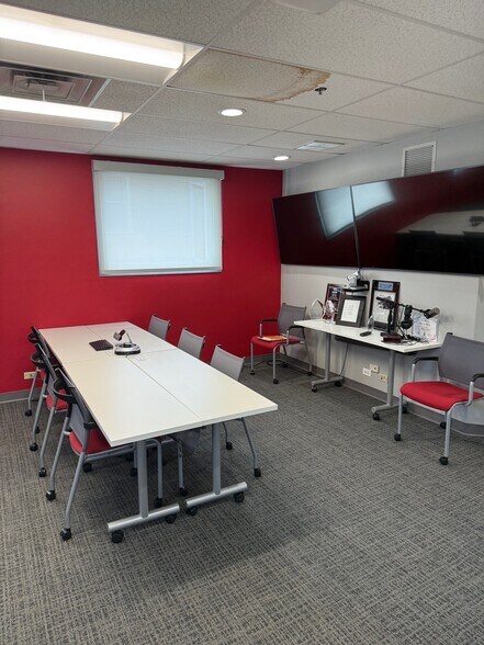 More Photos Of , Batavia Unknown For Sale