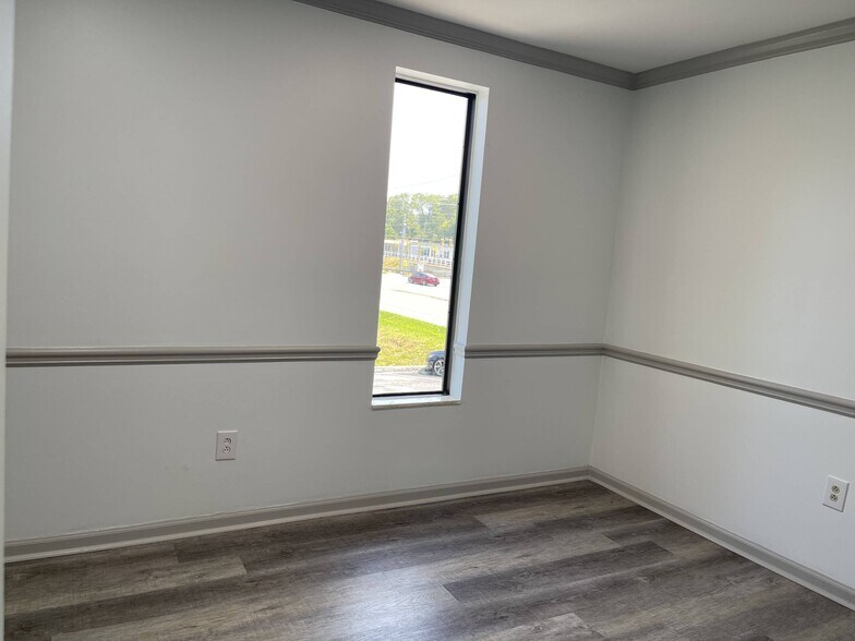 More Photos Of 1009 Keith St NW, Cleveland Office For Lease
