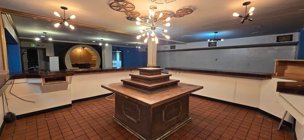 More Photos Of 640 Main Ave, Durango Restaurant For Lease