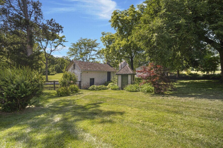 More Photos Of 1902 Jefferson Pike, Brunswick Lodge Meeting Hall For Lease