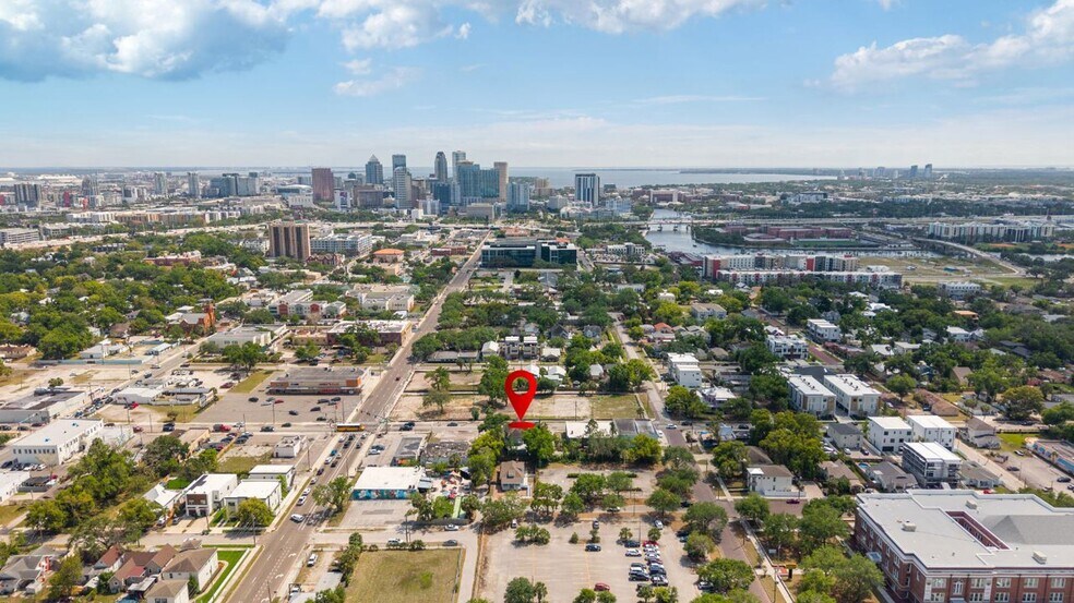 More Photos Of 105 W Columbus Dr, Tampa Office Residential For Sale