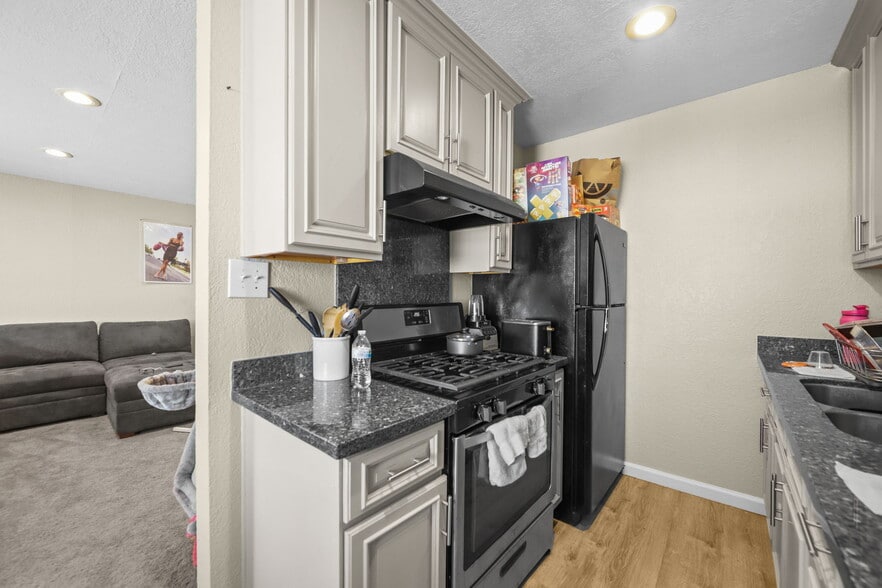 More Photos Of 14761 San Pablo Ave, San Pablo Apartments For Sale