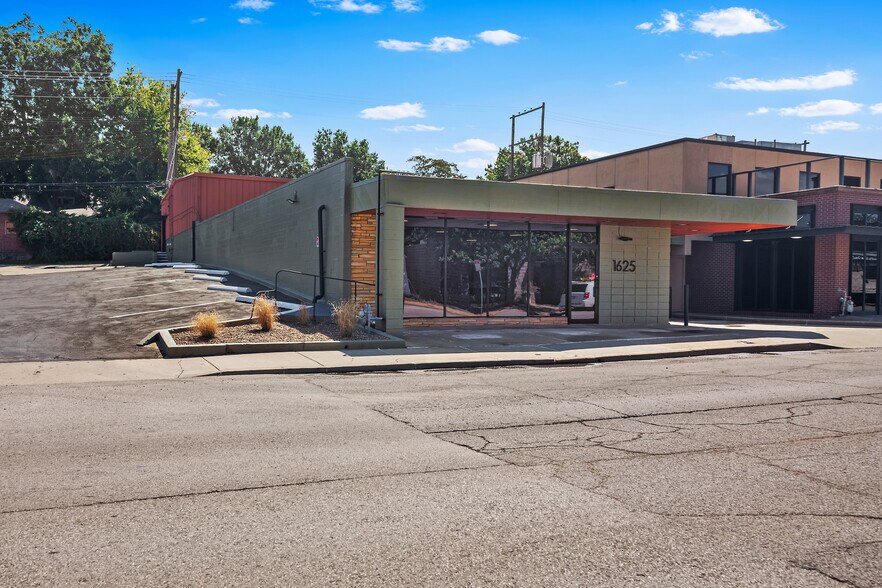 More Photos Of 1625 S Boston Ave, Tulsa Office For Sale