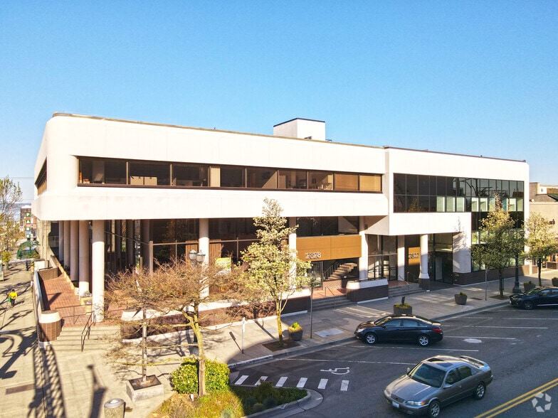 More Photos Of 2822 Colby Ave, Everett Office For Lease