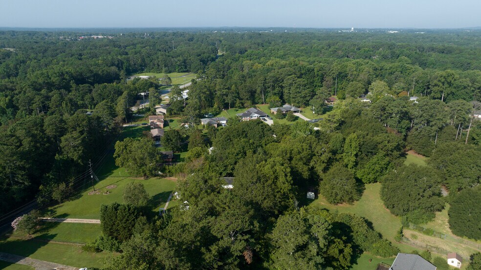 More Photos Of 1380 Milstead Ave NE, Conyers Medical For Lease