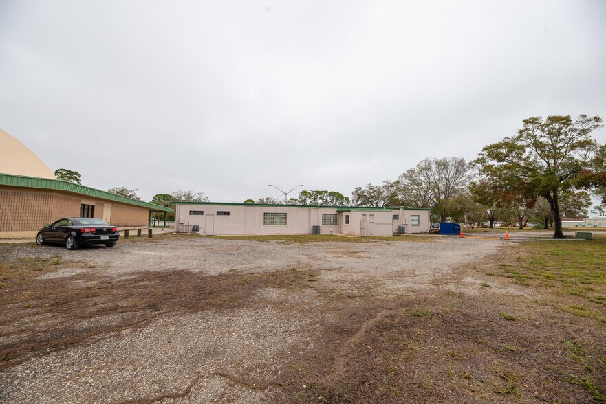 More Photos Of 6990 142nd Ave, Largo Religious Facility For Sale