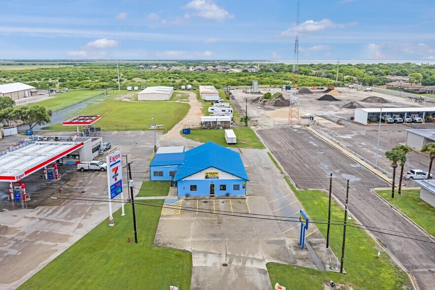 More Photos Of 2241 State Highway 35 N, Port Lavaca Storefront For Sale