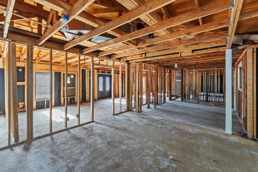 More Photos Of 4320 James Casey St, Austin Medical For Sale
