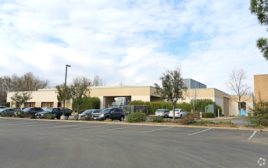 More Photos Of 1279 Quarry Ln, Pleasanton Light Manufacturing For Lease