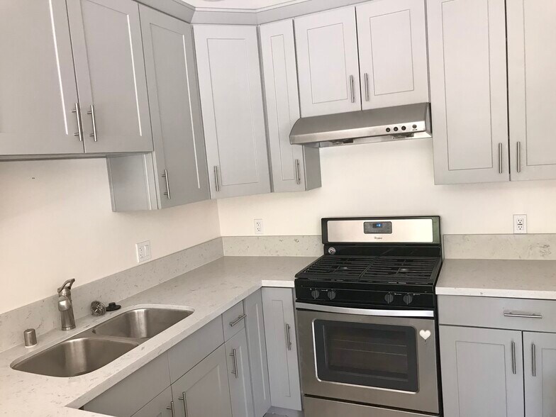More Photos Of 221 Raymond Ave, Pasadena Apartments For Sale