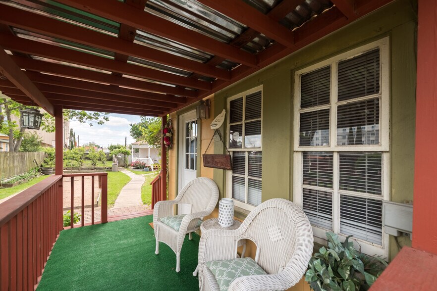 More Photos Of 706 Bradford Ave, Kemah Land For Sale