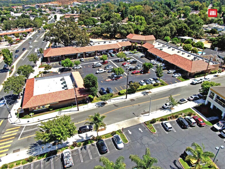 More Photos Of 23120-23130 Lyons Ave, Santa Clarita Unknown For Lease