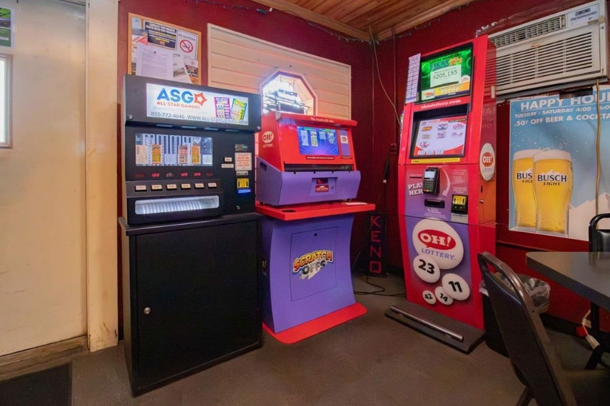 More Photos Of 160 Maincross St, Eldorado Bar For Sale