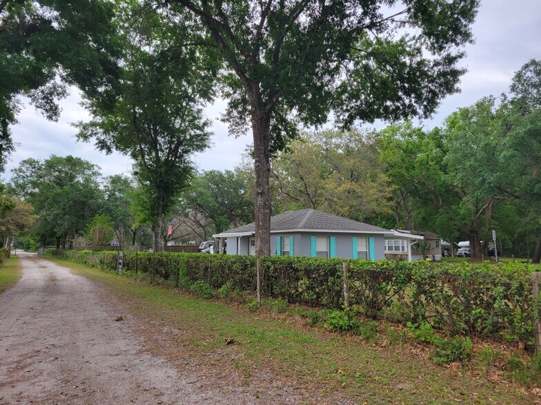 More Photos Of 4045-4049 Allen Rd, Zephyrhills Manufactured Housing Mobile Home Park For Sale