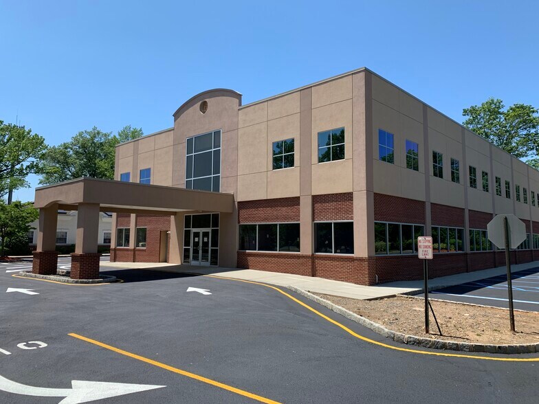 More Photos Of 343 Old Georges Rd, North Brunswick Medical For Lease