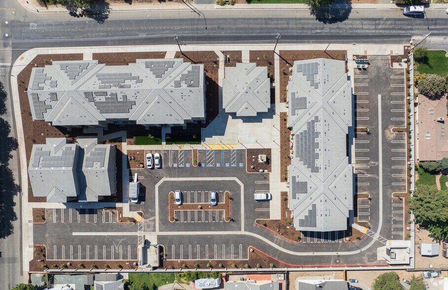 More Photos Of 2531 W Rumble Rd, Modesto Apartments For Sale