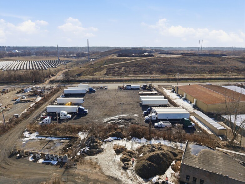 More Photos Of 186 Agawam Ave, West Springfield Land For Lease