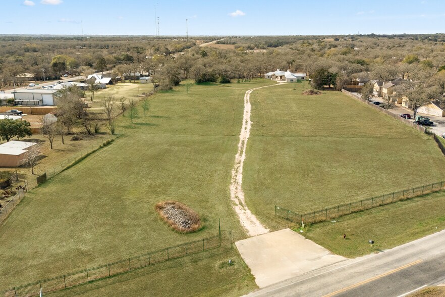 More Photos Of 145 State Loop 92, La Grange Specialty For Sale