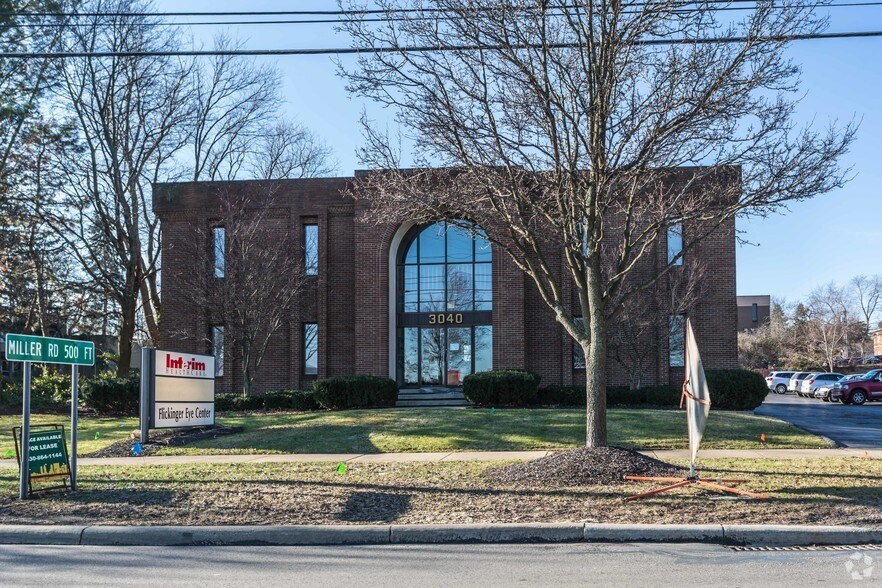 More Photos Of 3040 W Market St, Fairlawn Office For Sale