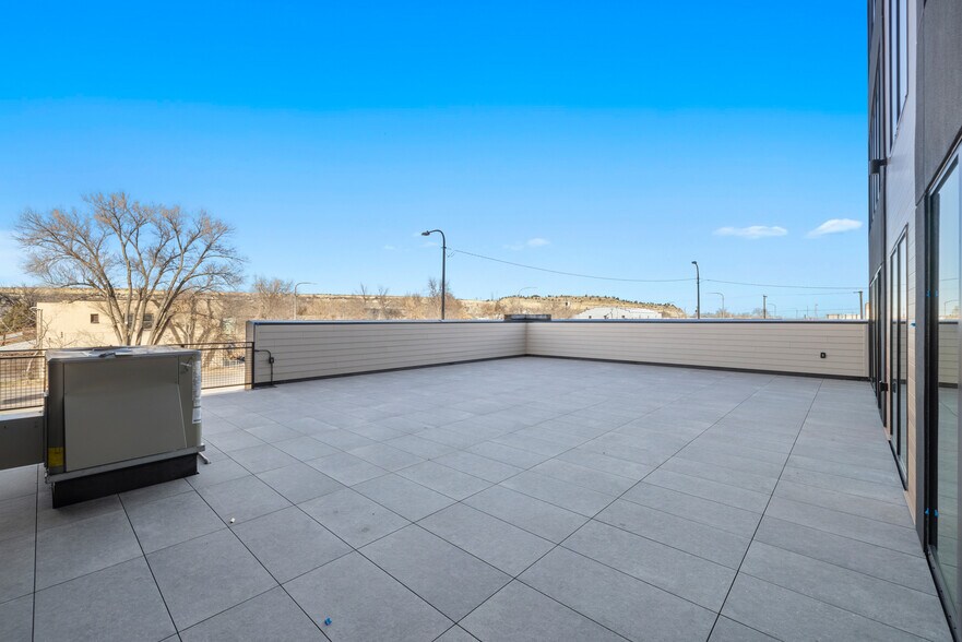 More Photos Of 2316 1st N ave, Billings Freestanding For Lease