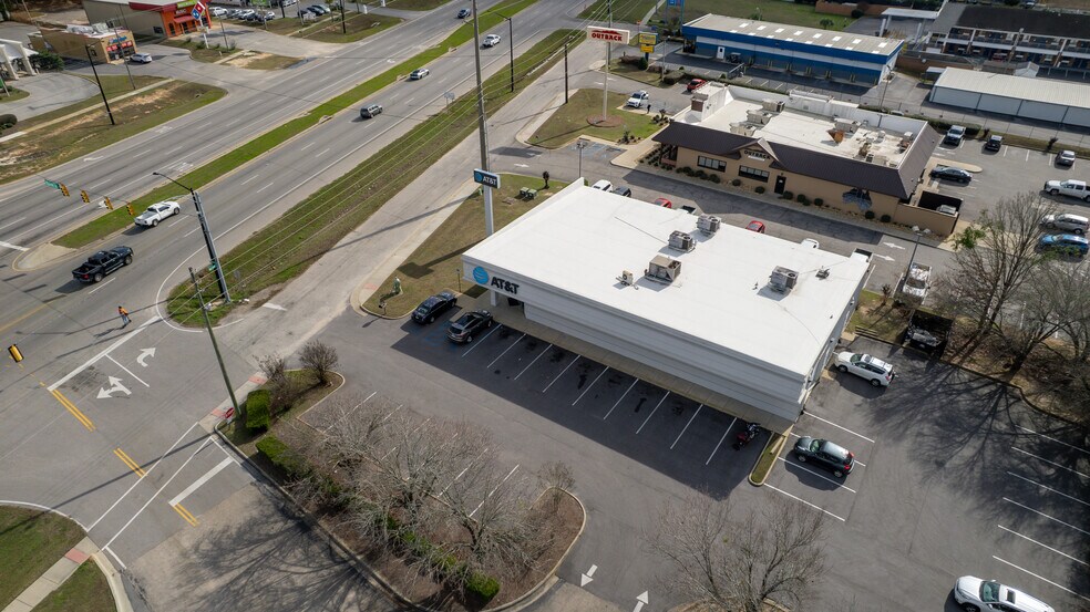 More Photos Of 2927 Ross Clark Cir, Dothan General Retail For Sale