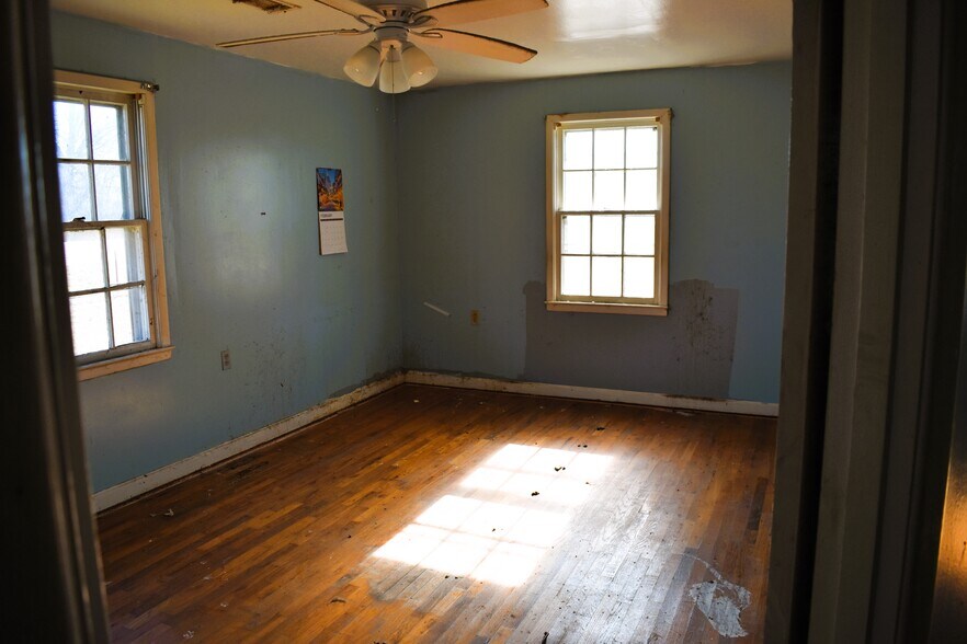 More Photos Of 7050 Mobile Hwy, Montgomery Industrial For Sale