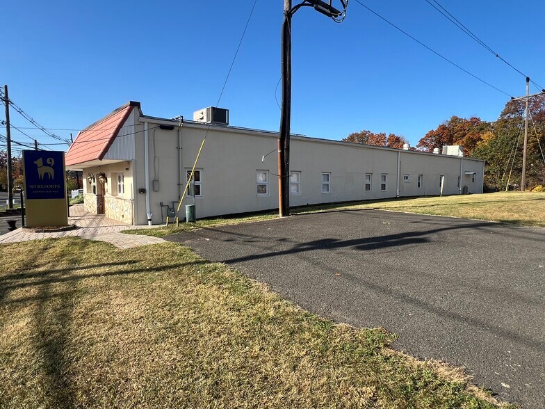 More Photos Of 43 South Ave, Fanwood Storefront Retail Office For Sale