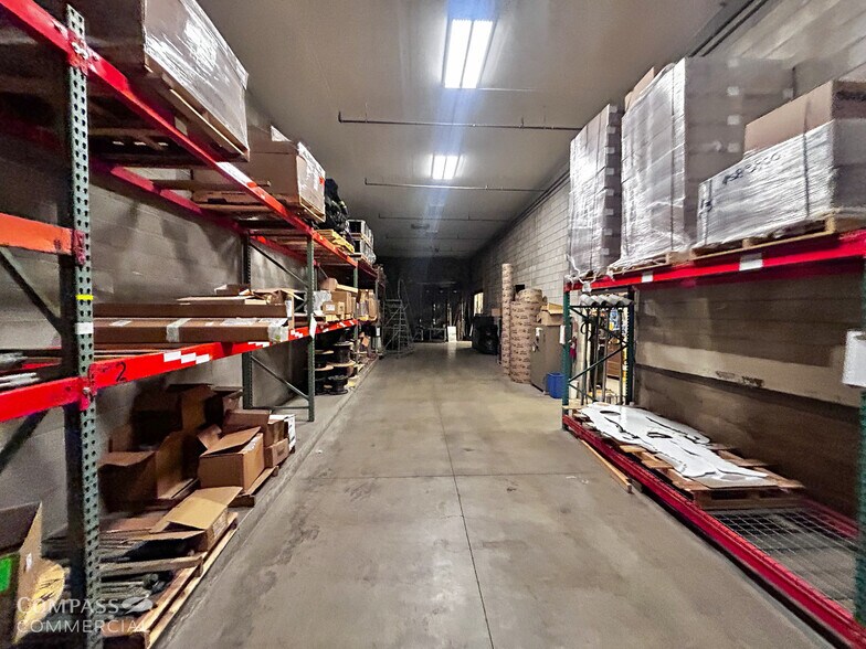 More Photos Of 1260 NE 1st St, Bend Warehouse For Lease