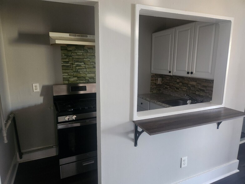 More Photos Of 15-25 Lunenburg St, Fitchburg Storefront Retail Residential For Sale