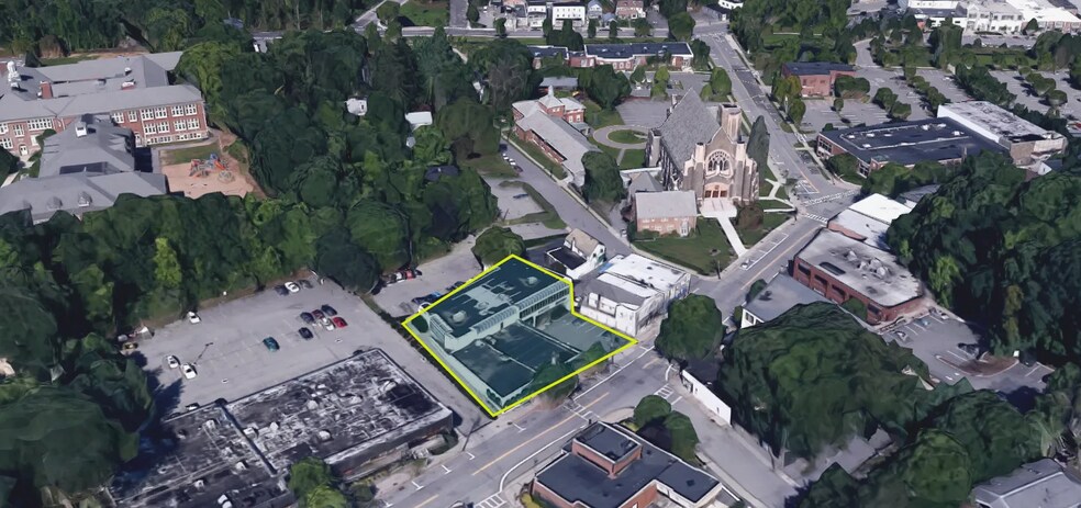 More Photos Of 200 E Main St, Mount Kisco Freestanding For Lease