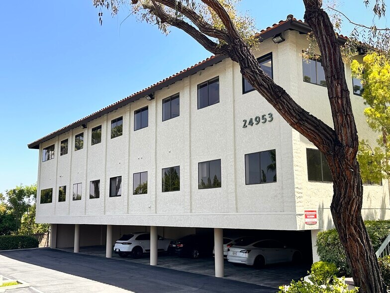 More Photos Of 24953 Paseo De Valencia, Laguna Hills Medical For Lease