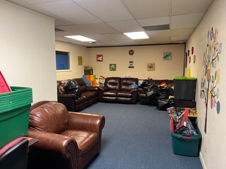 More Photos Of 1727 N St, Merced Office For Sale