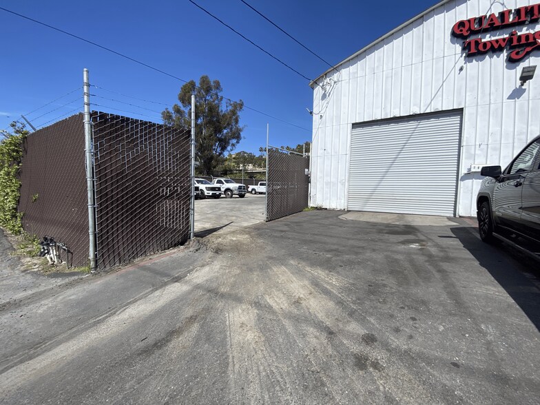 More Photos Of 7620 North Ave, Lemon Grove Service For Lease