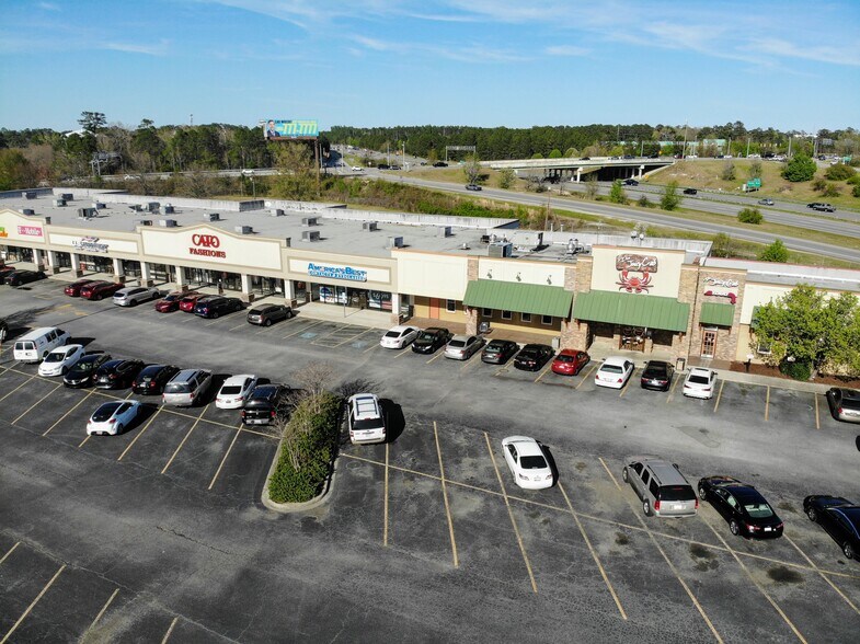 More Photos Of 5420 Forest Dr, Columbia Unknown For Lease