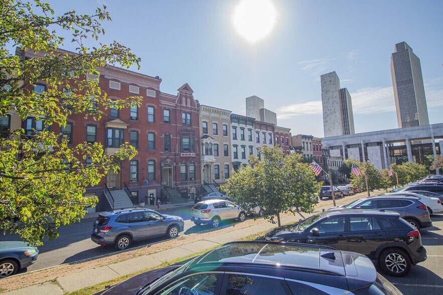 More Photos Of , Albany Unknown For Sale