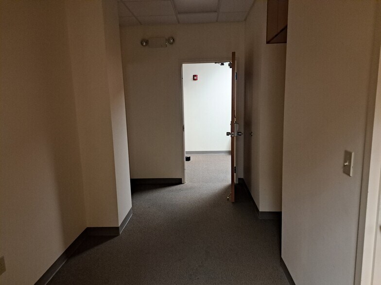 More Photos Of 130 S Indian River Dr, Fort Pierce Office Residential For Sale