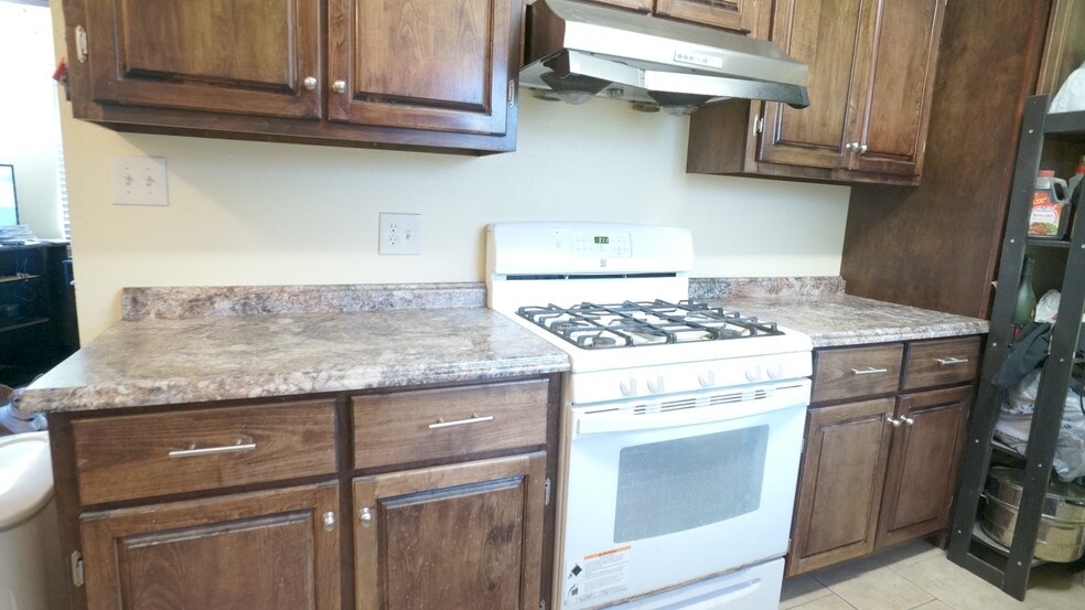 More Photos Of 475 N San Jacinto St, Hemet Hotel For Sale