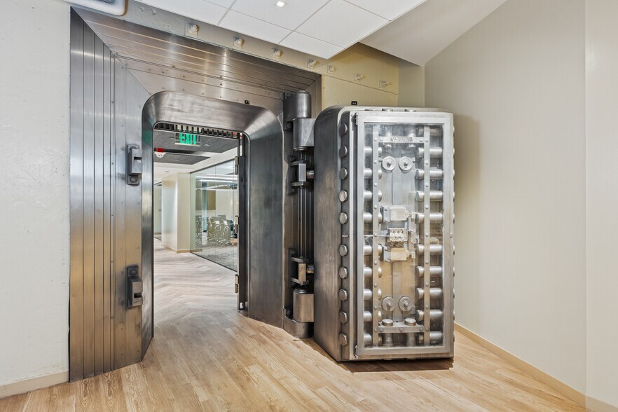 More Photos Of 1015 2nd Ave, Seattle Office For Lease