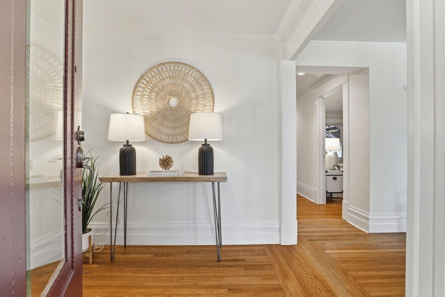 More Photos Of 809--823 Cowper St, Palo Alto Apartments For Sale