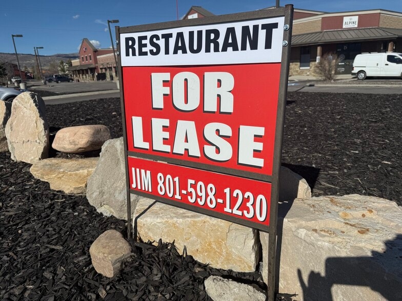 Primary Photo Of 7182 Silver Creek Rd, Park City General Retail For Lease