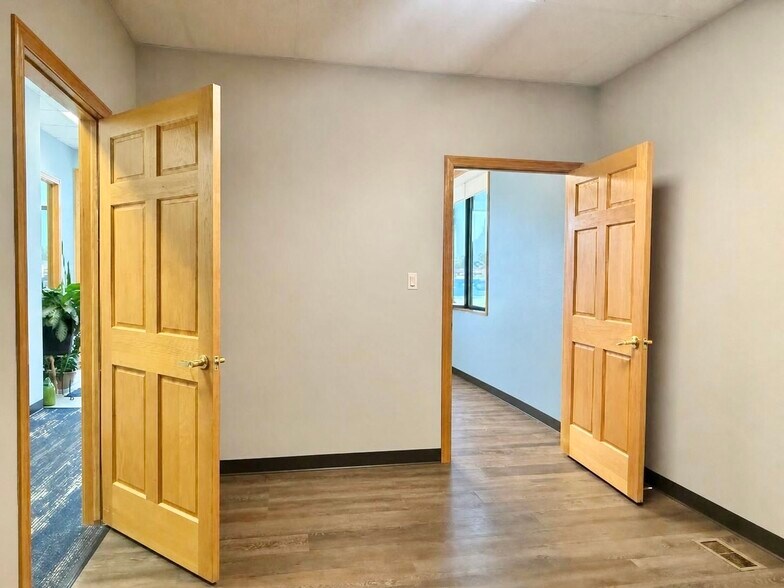 More Photos Of 36 S 18th Ave, Brighton Office For Lease