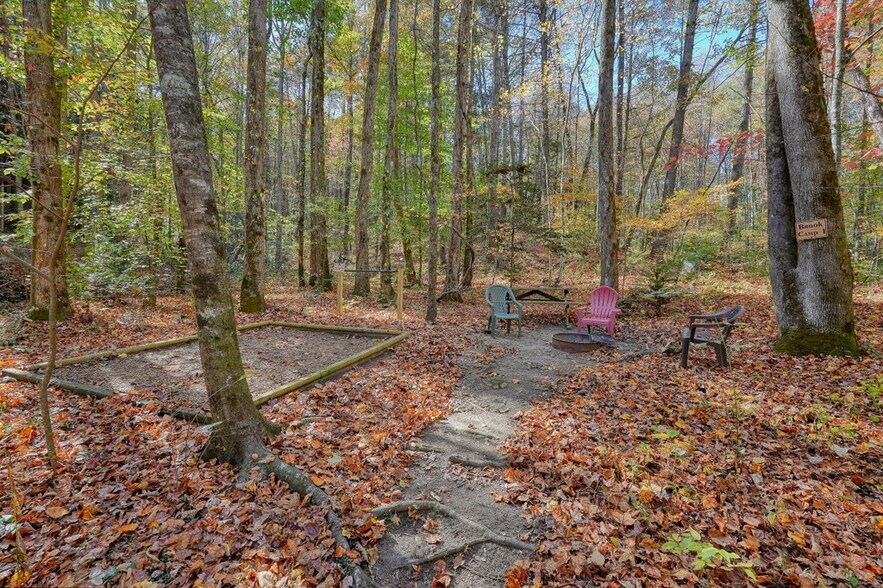 More Photos Of 400 Mulberry Gap Rd, Ellijay Hospitality For Sale