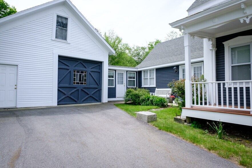 More Photos Of 10 N Main St, Mont Vernon Storefront Retail Residential For Sale