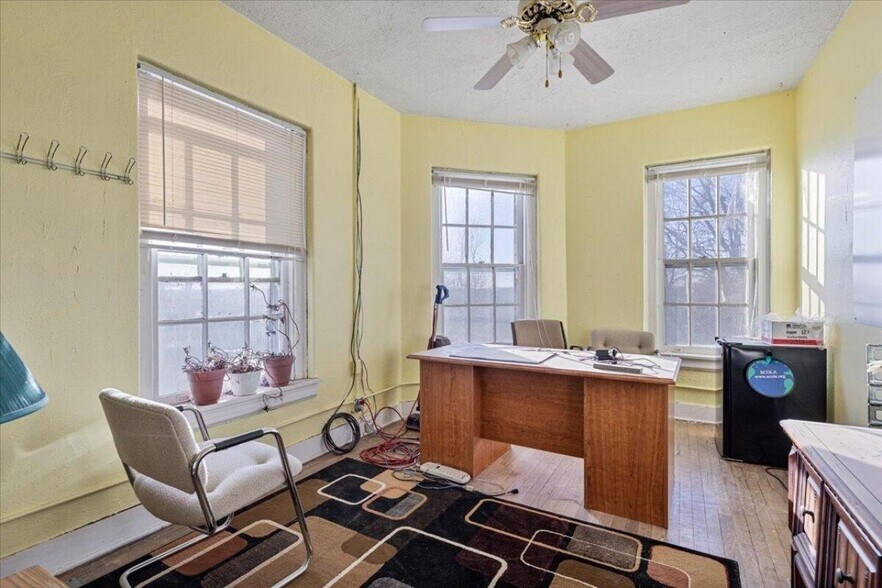 More Photos Of 21551 270th St, Mc Clelland Office For Sale