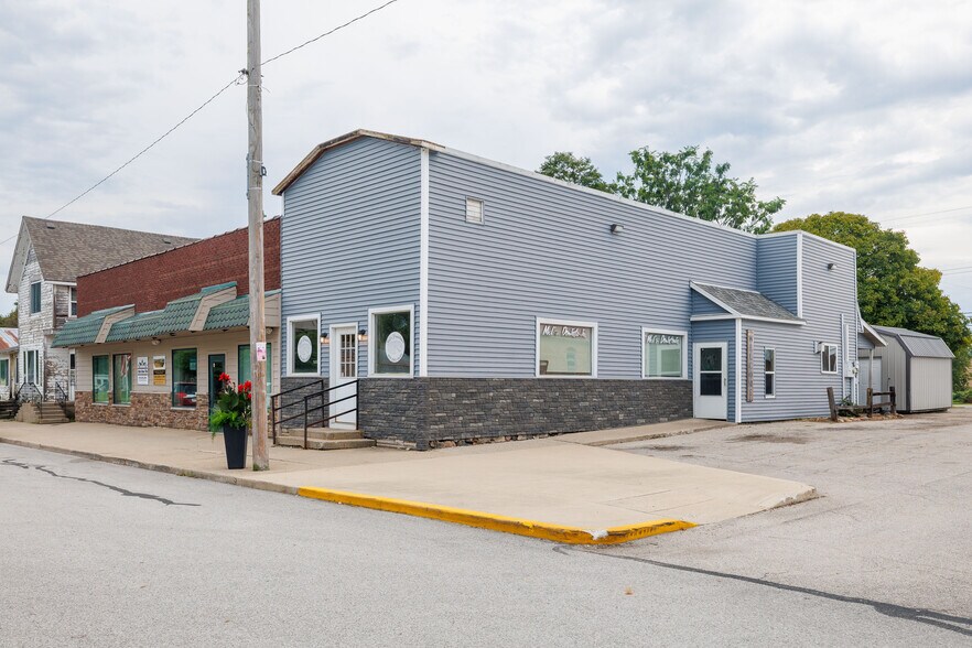 More Photos Of 215 E State St, Morocco Restaurant For Sale