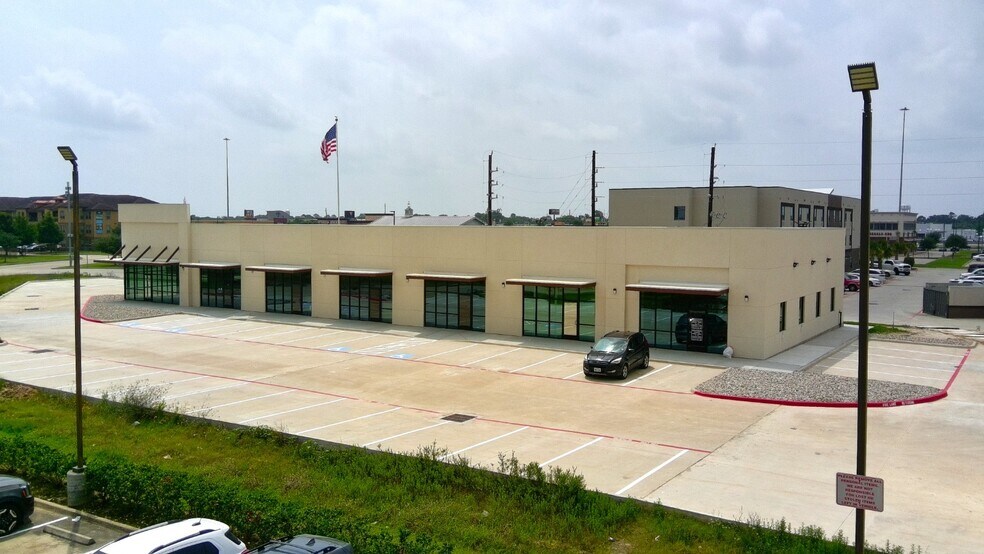 More Photos Of 1531 Westborough Dr, Katy Storefront Retail Office For Lease