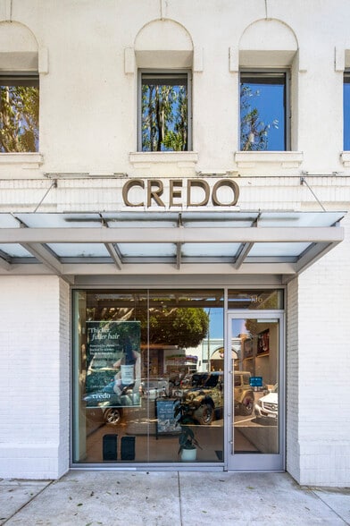 More Photos Of 124-148 N Larchmont Blvd, Los Angeles Storefront Retail Office For Sale